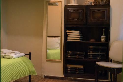 Hostal Antisthenes Guesthouse