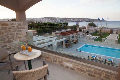 Blue Horizon Villa & Suites