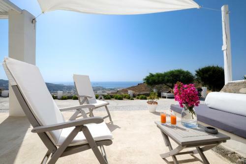 3 Paros *all Season* Villas