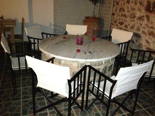 Hostal Guesthouse Alexandra