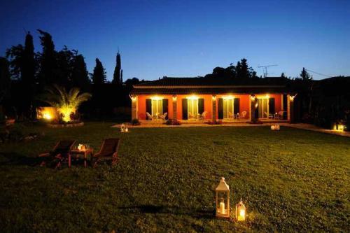 Efi & Sofia Apartments