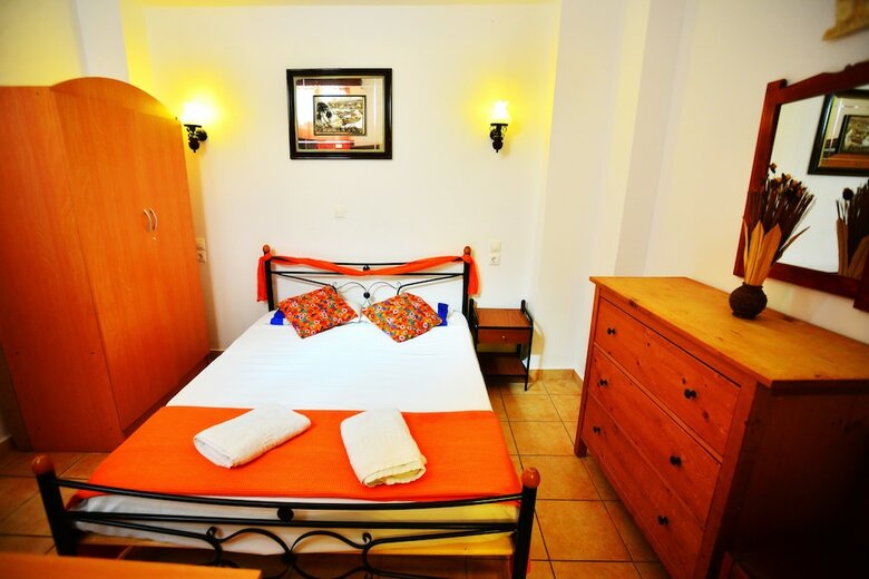 Hostal Olympos Pension
