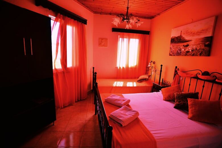 Hostal Olympos Pension