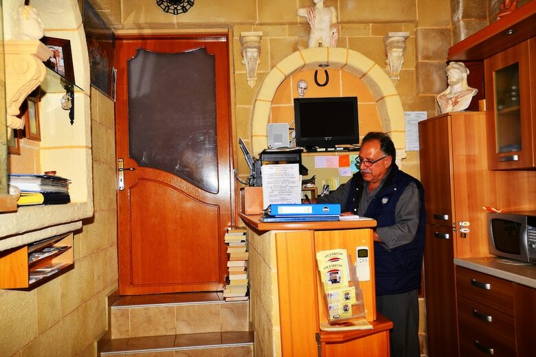 Hostal Olympos Pension