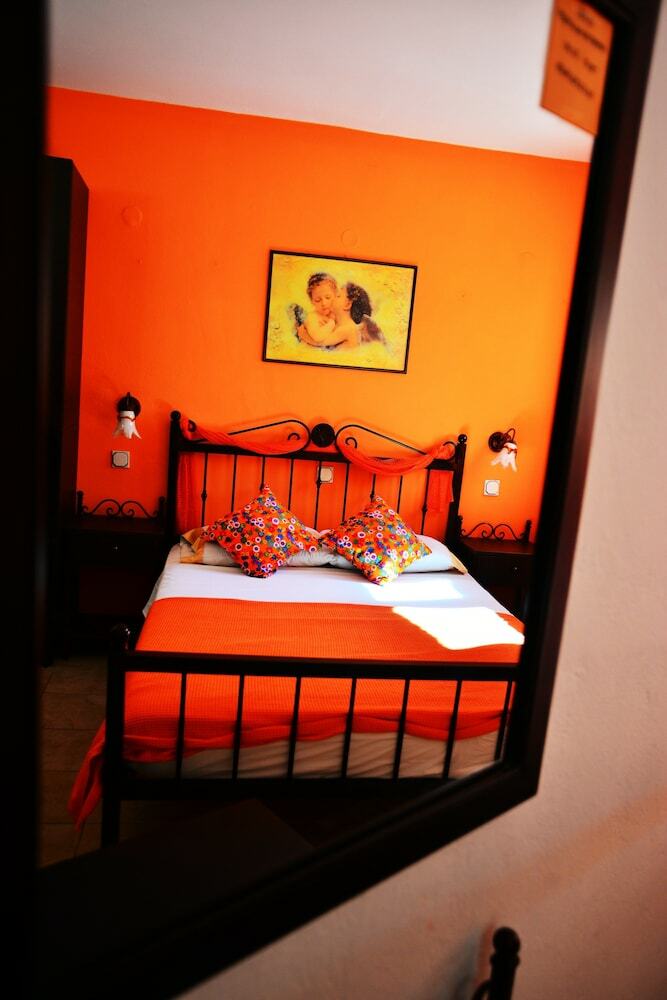 Hostal Olympos Pension