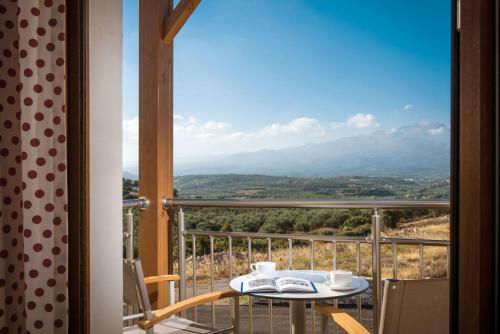 Villa Oikos- "your Cretan House"