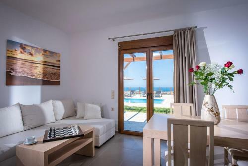 Villa Oikos- "your Cretan House"