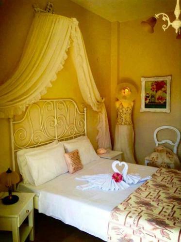 Hostal Saint George Boutique Hotel