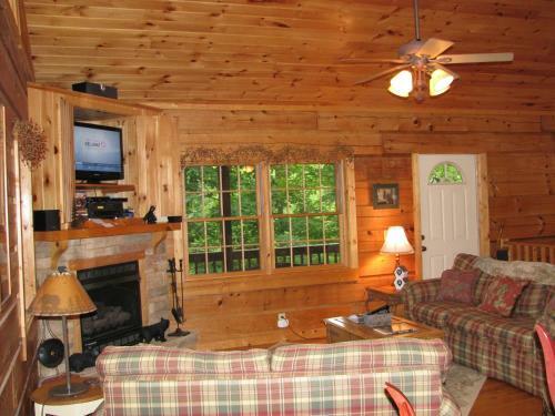 Arbor Den Log Cabin