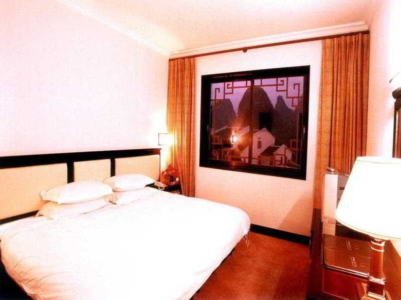 Regency Holiday Hotel Yangshuo
