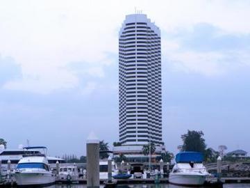 Hotel Ocean Marina Yacht Club