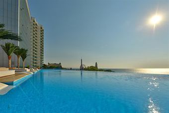 Grand Hotel & Casino International