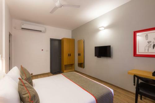 Hotel Oyo Townhouse 025 Garuda Mall Bangalore