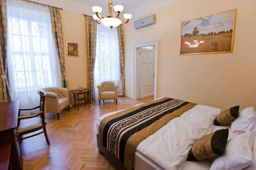 Grand Market Luxury Apartments