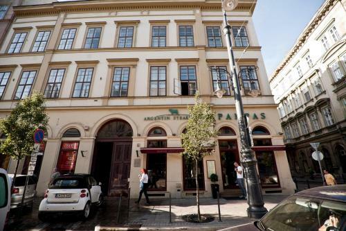 Grand Market Luxury Apartments