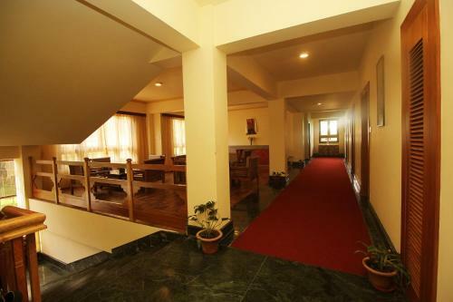 Hotel Tarayana Grand