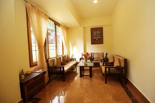Hotel Tarayana Grand