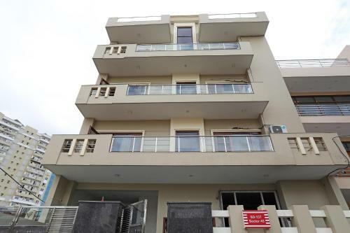 Hotel Oyo Flagship 136 Sector 45 Noida