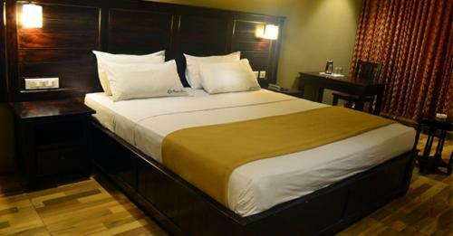 Hotel Ranis Grand