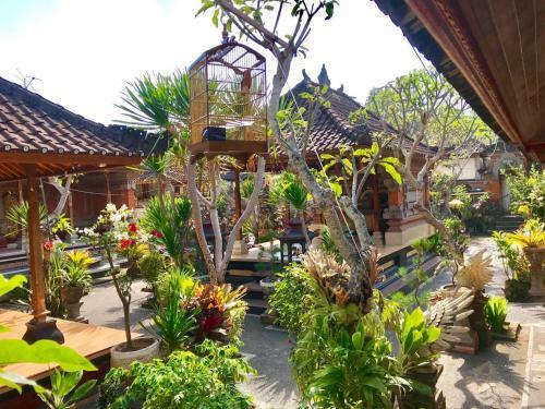 Hostal Guesthouse Gusti Putu Oka