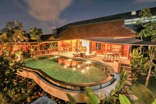Villa Umah Joglo Bali