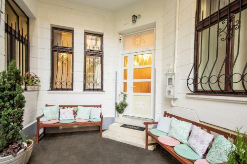 Hostal Eden Center Home