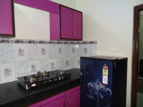 Tulsian Guest House & Apartments