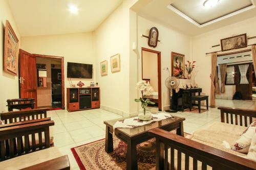 Hostal Griya Langen Guesthouse