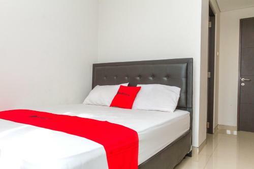 Hostal Reddoorz @ Cibogo Bawah