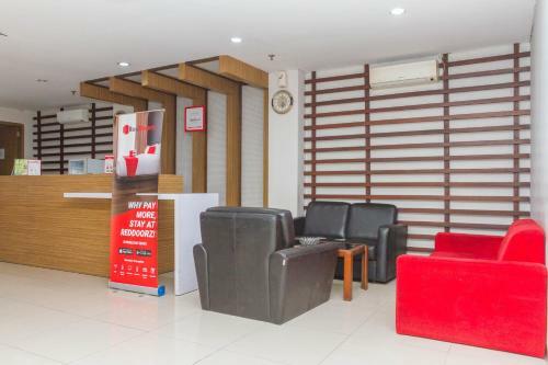 Hostal Reddoorz @ Cibogo Bawah
