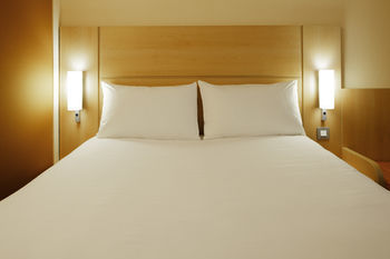 Hotel Ibis Luton Airport