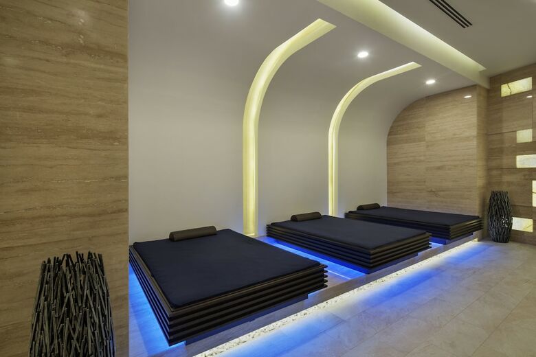 The Sense Deluxe Hotel