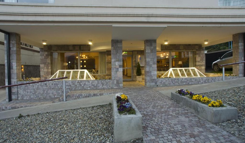 Hotel Cilene Del Faro Suites & Spa