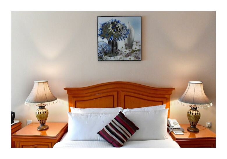Gulf Gate Hotel