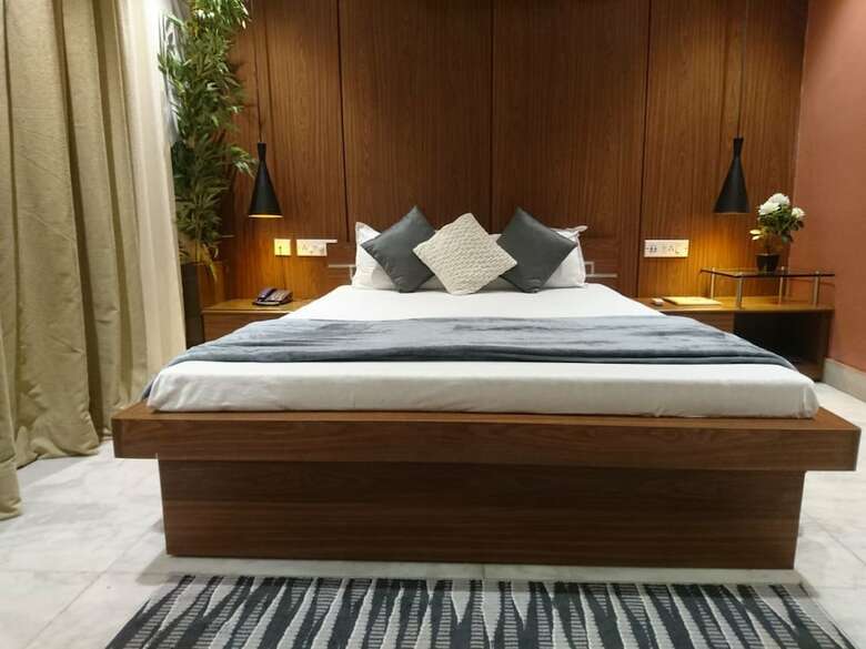 Hotel Tatvam Residency