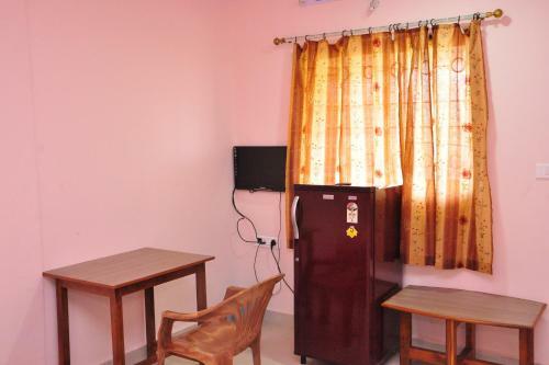 Hostal Castelinho's Home Away From Home