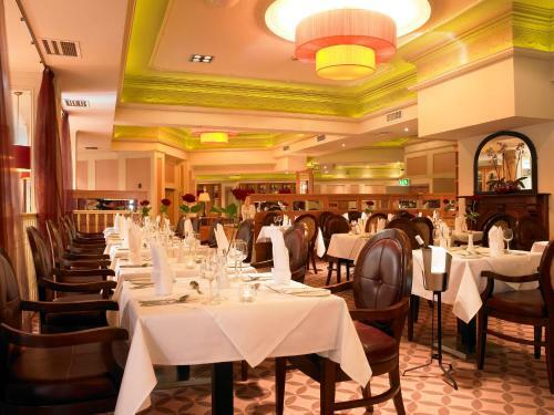 Castlecourt Hotel, Spa & Leisure