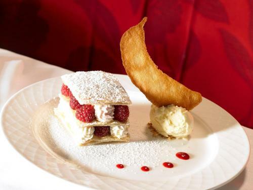 Castlecourt Hotel, Spa & Leisure