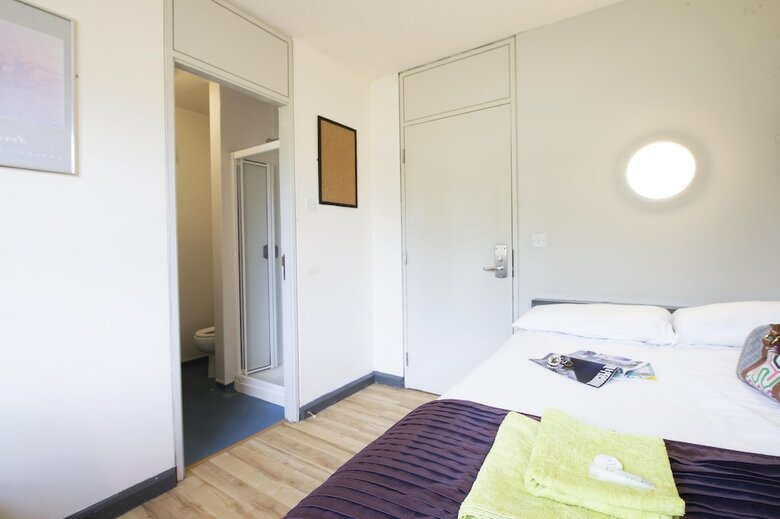 Bed & Breakfast Corrib Village Rooms University Of Galway