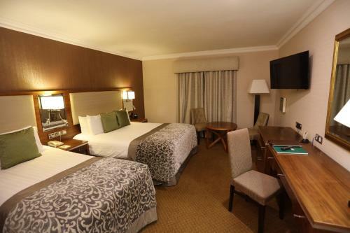 Vaughan Lodge Hotel
