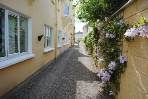 Hostal Abbey Lodge