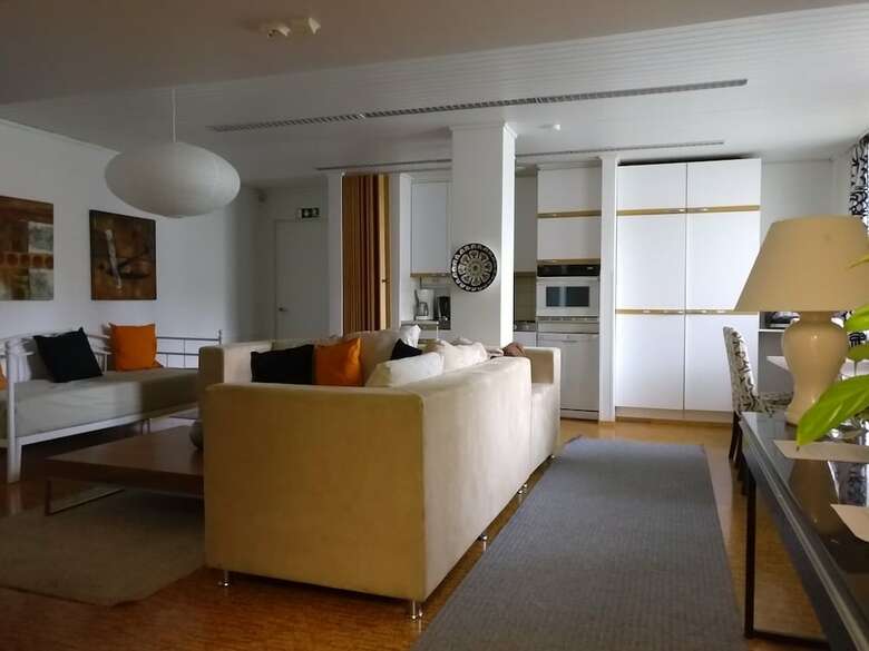 City Apartment By The River