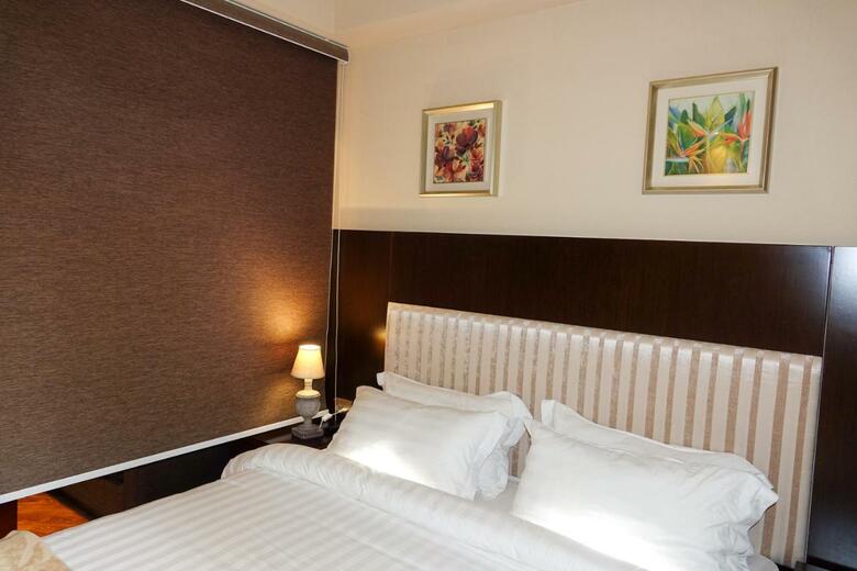Luxury Dreamland Oasis Apartments