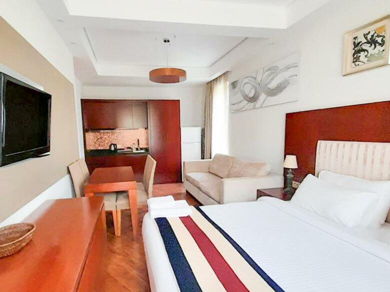 Luxury Dreamland Oasis Apartments