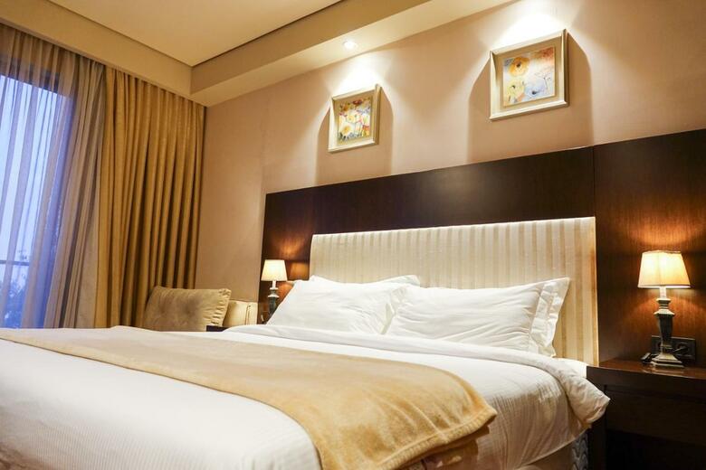 Luxury Dreamland Oasis Apartments