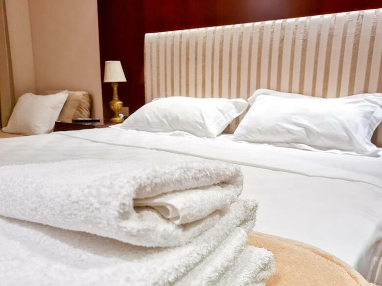 Luxury Dreamland Oasis Apartments