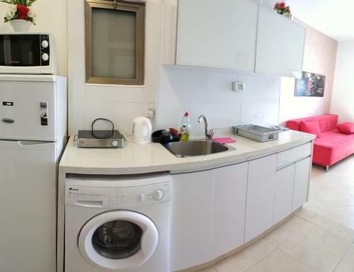 Bat Yam Apartment Sea View 3