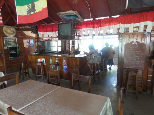 Jahb's Cottages Of Negril