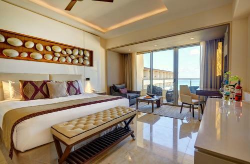 Hotel Royalton Blue Waters All Inclusive