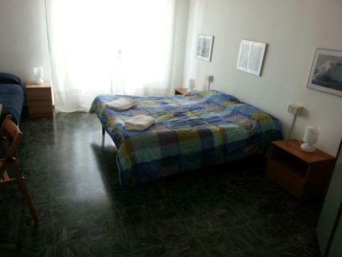 Hostal A Due Passi Dal Treno Affittacamere